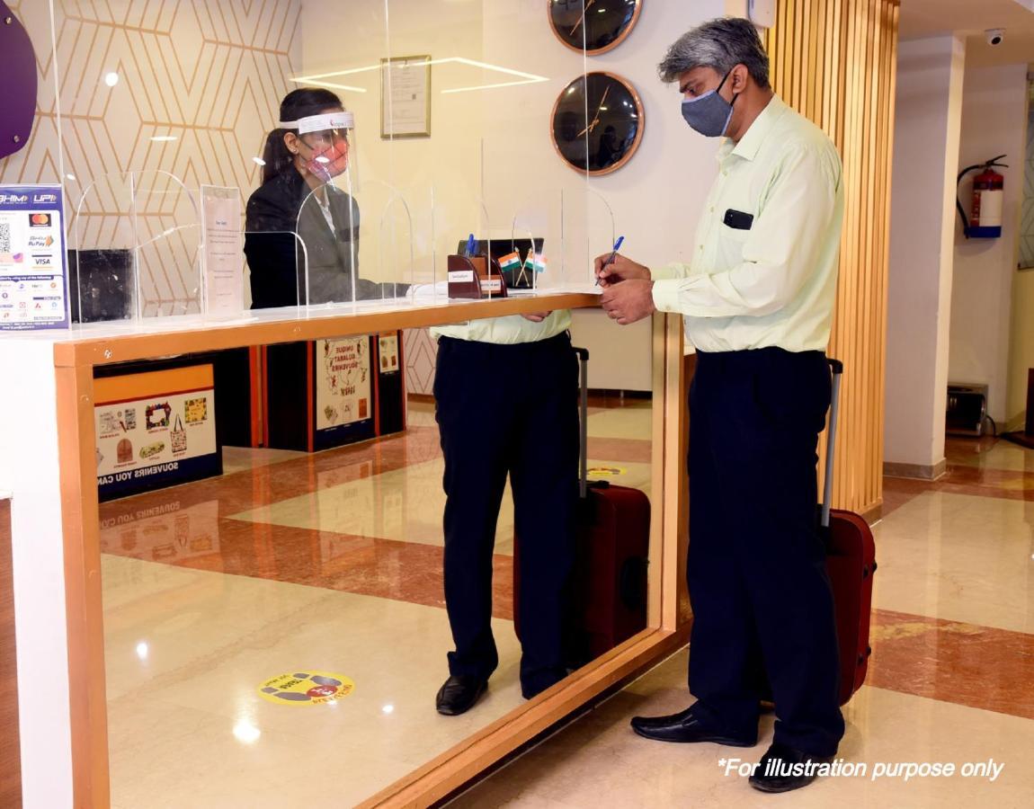 Airport Hotel Goodluck Neu-Delhi Exterior foto