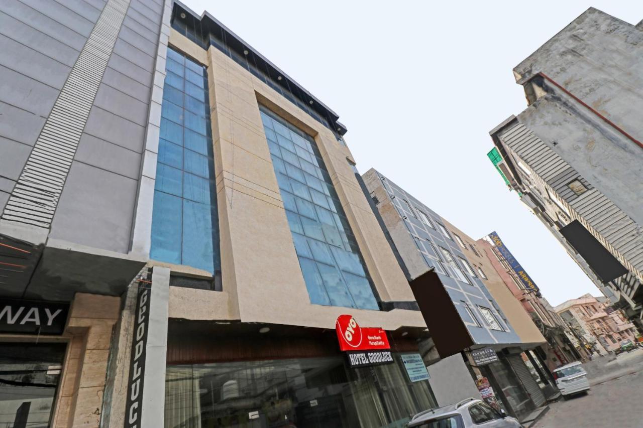 Airport Hotel Goodluck Neu-Delhi Exterior foto
